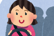 【海外】「ゲームと勘違いしてない？」女性ドライバーの酷すぎる運転が話題に！