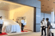 韓国人「初めて見た日本のレクサス納車の儀式に衝撃…」→「あの一瞬が鳥肌（ﾌﾞﾙﾌﾞﾙ」