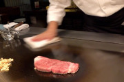 外国人にも”WAGYU”は人気？松阪牛を使った約３万５千円の高級ディナーが美味しそう！