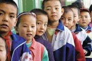 韓国人「中国の子供たちの食事風景がすごい」
