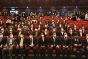韓国紙「韓60人 vs 日本500人、露教授 "韓国はウクライナに関心がない、空席を見ろ"」韓国の反応