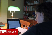 ロックダウン中、大学にお金を払う事に価値はあるのか？イギリスの大学生たちが想いを語る