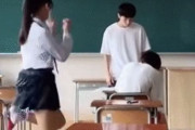 韓国人「同級生を励ましてくれる日本の女子高生が可愛すぎる件」