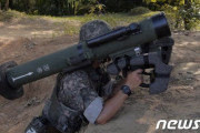 【韓国】外国の貴賓が見ているのに ... 対戦車兵器「玄宮（ヒョングン）」、暴発恥さらし【田んぼに落下】