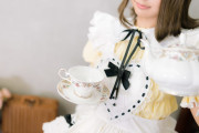 日本の「メイドカフェみたいな歯医者」のスタッフが可愛すぎる！【タイ人の反応】