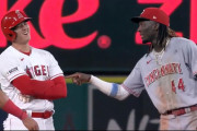 大谷翔平が４４号ホームラン、「靭帯損傷」で今季は投手として終了、エンゼルス戦実況スレの翻訳(海外の反応)