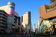 2022年の原宿の様子～キラキラの街～「今まで見た中で一番かわいいジェラート🍦💛」「東京に戻った気分にさせてくれてありがとうございます🤩❤」海外の反応