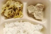 【ビックリ】韓国人「避難所の環境が地獄すぎる…」食事内容にも絶句