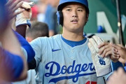 【海外の反応】大谷翔平が全球団制覇となる38号ソロ！「絶不調の8月は年間64本塁打ペースｗ」