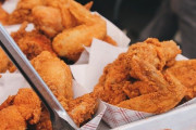 側溝に落ちたウリ坊が可愛いと話題に。台湾人「どうやって食べようか？」【台湾の反応】