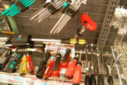海外「日本の工具屋に行ってきたから紹介しよう」日本の工具事情に対する海外の反応