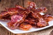 海外 ベーコン1切れでも大腸がんのリスク上昇と英研究→外国人「でもベーコンのない人生なんて考えられない！」 海外の反応