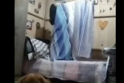 【ポルターガイスト】手を触れてないのに体が宙に浮く娘の体・・・お母さんがびっくり仰天！→結果・・・