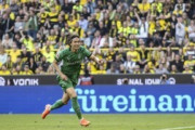 ドイツ人「上手すぎる」板倉滉、衝撃ゴール！ドルトムント相手に6人置き去りにして得点！現地サポが絶賛！【海外の反応】