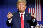 海外「面白くなってきた」トランプ氏が2年後の米大統領選への出馬を表明！（海外の反応）