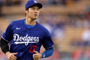 【海外の反応】大谷翔平の１７６号記念球をキャッチしたファンの判断が話題に【MLB】