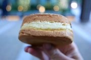 海外「日本の屋台飯は俺の中じゃ五つ星レストランだよ」露店の今川焼きを紹介する動画に外国人が興味津々！