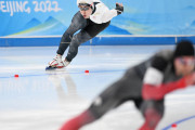 韓国人「ここでフライング判定を受けた日本人選手のスタートの様子をご覧ください」