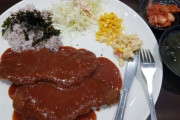 【画像あり】韓国人「これで450円！」最高に美味しそうな韓国式トンカツをご覧ください！‥（ﾌﾞﾙﾌﾞﾙ）　韓国の反応