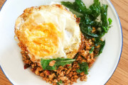 日本の焼き◯◯は9位！「世界で最も美味しい炒め物ランキング」でタイ料理が1位に！【タイ人の反応】