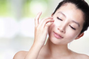 海外「日本企業が美白・ホワイトニング表現を撤廃！」（海外の反応）