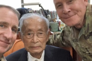 【悲報】100歳を迎えた韓国の老人が誕生日に米軍と写真を撮ってしまい大炎上「売国奴！」-韓国の反応