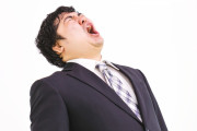 海外「日本の会社で働いてるんだけど、もしかしてブラック企業？ｗｗｗ」コンビニで働いたほうがもっと稼げるんじゃないのか・・・