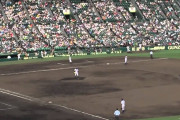 日本の高校生が投げた魔球に全米騒然！←「度胸がある！」（海外の反応）