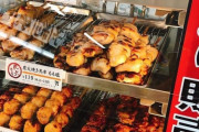 外国人「日本のコンビニは実質暮らせる、こんなに色んな物が売ってるんだ」