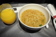 【疑問】なんで日本のラーメンにはキムチ付かないんだ？って話