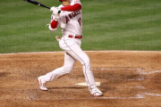 「物理学を無視」大谷翔平が逆方向にOP戦第二号ホームラン！（海外の反応）