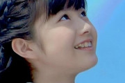 BABYMETALの映画“ヘヴィ・トリップII”のインタビュー動画　“もあのジェスチャーはなに？”　【海外の反応】