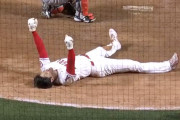 大谷、盗塁からのサヨナラホームイン！スタジアムが割れるほどの喝采に包まれる【海外の反応】
