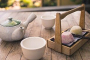 7990円は高い！？バンダイの鬼滅の刃羊羹セット「めっちゃ剣欲しい」「羊羹も美味しそう！」海外の反応