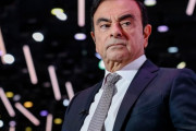 レバノン「ゴーンの国際手配書を受領したぞ」トルコ「逃亡の共犯者捕まえといたぞ」