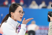 【韓国の反応】「お手柔らかにお願いします。」…日本で人気検索語に浮上したメガネ先輩。韓国の反応「今回のオリンピックで反中が強くなり、親日が生じる。」