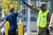 海外「アメリカ人が真面目にコロナウイルスの対策をするわけない」新型コロナへの危機感が見られないアメリカに愛想を尽かす人が続出している模様