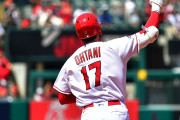 大谷翔平のジャッジの頭上を越える4号2ランに全米騒然！←「現代のベーブ・ルース」（海外の反応）