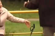 「スケートボードの着地を決めたら、おばあちゃんがめちゃくちゃ喜んでくれた…」分かち合う2人
