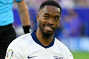 サッカーイングランド代表FWが逮捕された理由に世界が騒然！←「理解できる」（海外の反応）