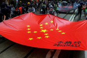 海外「中国共産党の支持者はナチス支持者と同じように扱うべき」