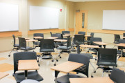 日本の大学ってなんで簡単に卒業できるの？←「理系はきついぞ」（海外の反応）