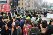 韓国人「出勤途中の市民を巻き込むな！」障害者団体がバスを占拠し交通麻痺、怒りの声が殺到
