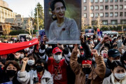 東京でミャンマー人数千人が抗議！←海外「クラスター不可避」（海外の反応）