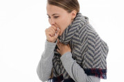 胸の大きな女性は小さな女性より風邪の治りが2倍以上も遅い ポーランドの最新研究（海外の反応）