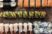 海外「Sushiって食べたことないけど、本当に美味しいの？」外国人が1週間Sushi作りの修行をした結果・・・