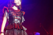BABYMETALのThe Forumでのライブのプロモーションビデオ　【海外の反応】