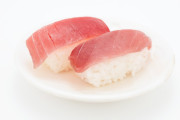海外「この才能があれば俺は1週間Sushiを食べ続けるだろう」外国人が作った回転寿司のクオリティが高すぎると話題に