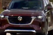 【海外の反応】マツダCX-90はBMWにも負けないSUVだ！