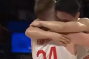 バスケ日本代表の歴史的勝利の瞬間に世界が感動！←「日本のスポーツ界はどうなっているんだ！」(海外の反応)